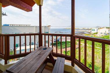 Jeju New HaeAn PungGyeong Pension