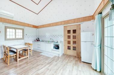 Jeju Kkumkkuneun Jeju Pension