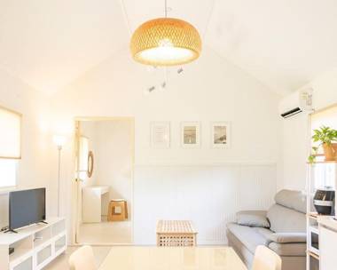 Jeju Slow City Jeonwon Maeul