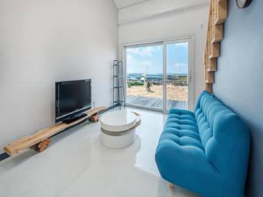 Jeju sihyeonuipungcha pension