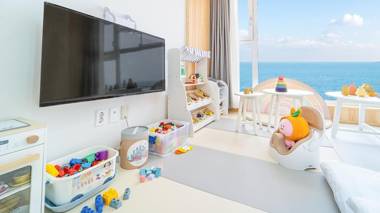 Jeju Kidsgajok badatgahauseu