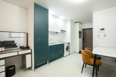 Jeju Seomun Residence Hotel