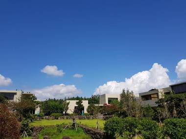 Jaeju Sanlok2 Pension