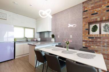 Jaeju ongpo490 Pension