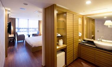 Sunset Business Hotel