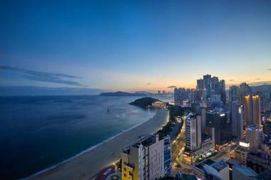 Kolon Seacloud Hotel