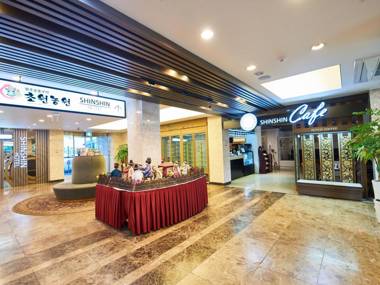 Shin Shin Hotel