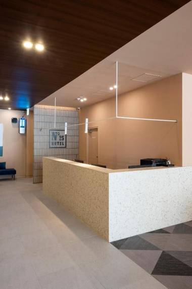 No. 25 Signature Hotel Daecheong