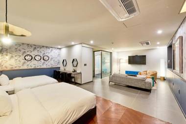 Brown Dot Hotel Songjung