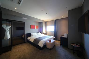 Ocean The Point Hotel