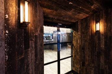 LALA VIANCO BUSINESS Hotel