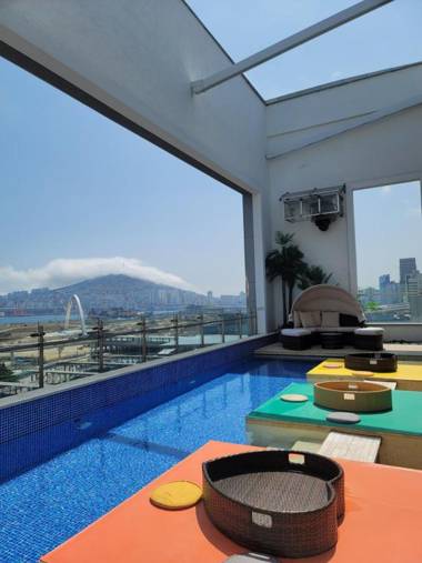 Hound Hotel Busan Station