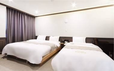 Busan Oncheonjang Hotel Carino