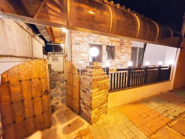 Hwangridangil Adamjeong