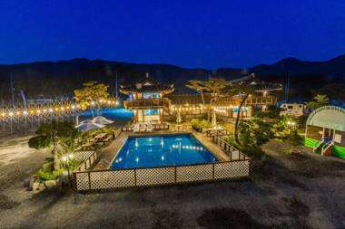 Gyeongju Seonamsan Hanok Stay