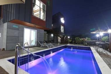 Gyeongju Bonito Pension