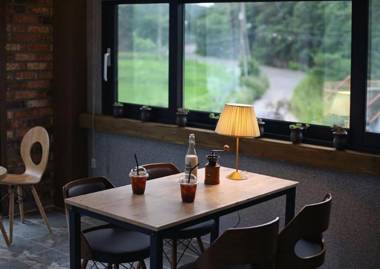 Gyeongju YOLO Pension