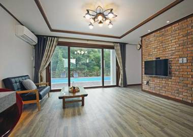 Gyeongju YOLO Pension