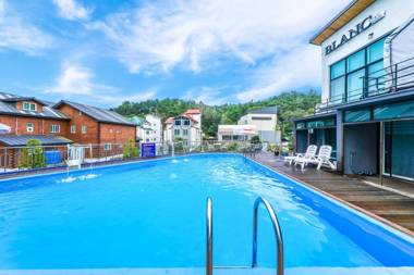 Gyengju Blanc Kids and Spa Pension