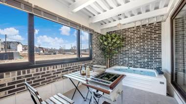 Gyeongju Meomulda Poolvilla