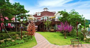 Gyeongju Eurovil Pension