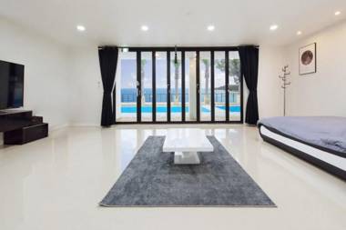 Gyeongju Neulsiwon Pension