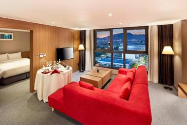 Ramada by Wyndham Gumi