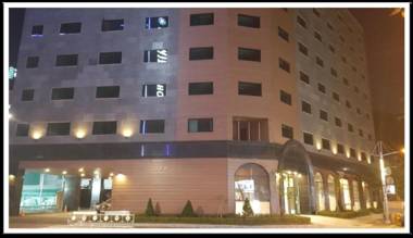 Sea Moon Tourist Hotel
