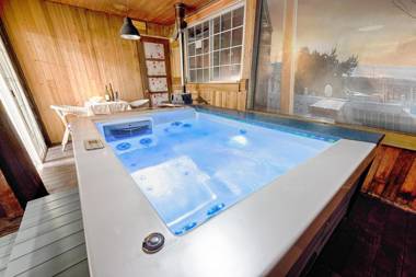 Ganghwa Izba Pension