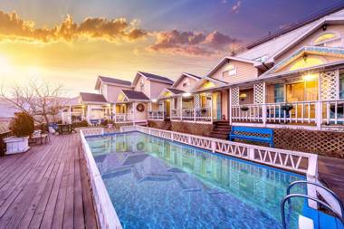 Ganghwa Edenejungwon Pension