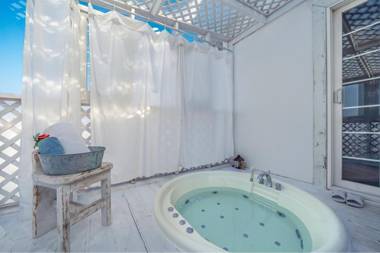 Ganghwa Healing Travel Vintage Box Pension