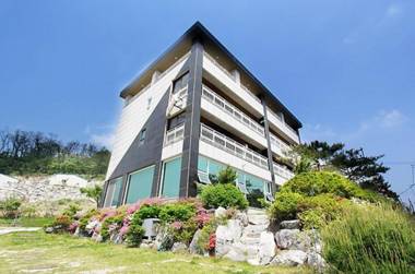 Ganghwa Staymoon Spa Pension