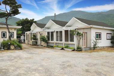 Ganghwado Nolleoosigae Pension