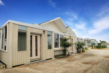 Ganghwado Nolleoosigae Pension