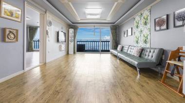 Ganghwa Badatgashimteo Pension