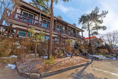 Ganghwa Badabit pension 