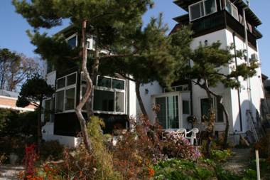 Ganghwado Mediterranean Pension