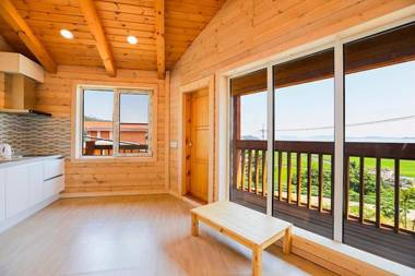 Ganghwado Gold View Pension
