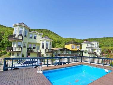 Ganghwado Afternoon in the Forest Pension