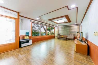 Ganghwado Badanori Pension