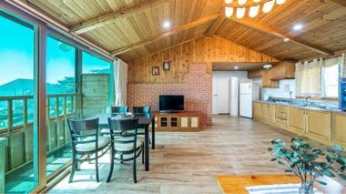 Ganghwa Nakjo tema spa Pension