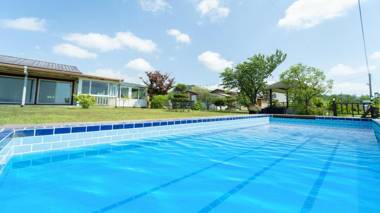 Ganghwa badajeongwon pension