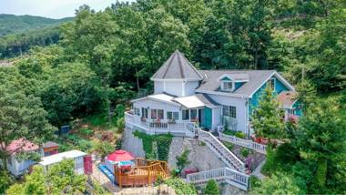 Ganghwa aura pension