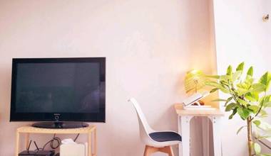 Good Vibes Cozy Studio