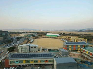 Good Vibes  Cozy Studio