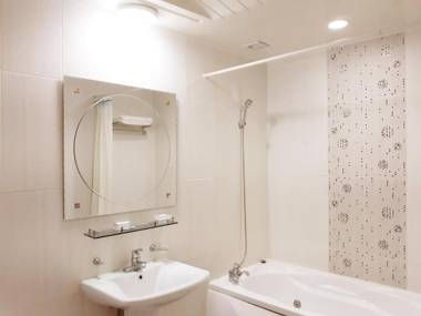 Newvera Tourist Hotel