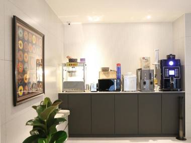 Changwon Brown dot Hotel Palyong