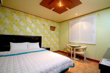 Changwon Palyongdong M