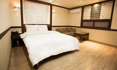 Bundang Regency Hotel