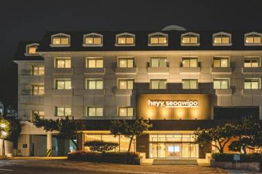 Heyy Seogwipo Hotel